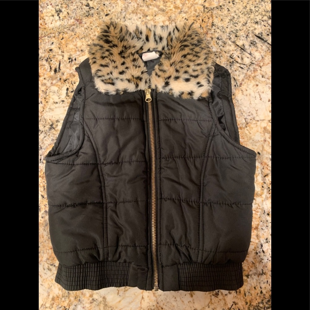 *Girls Puffy Jacket
